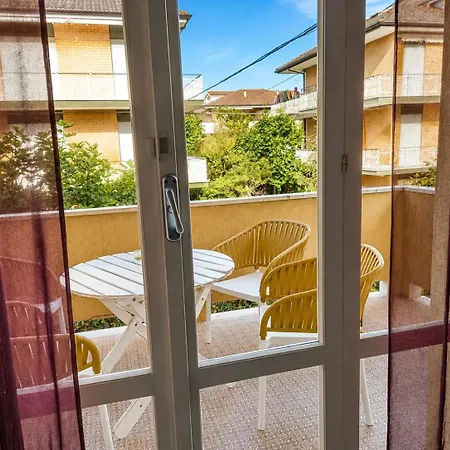 Marche Sea Nest -